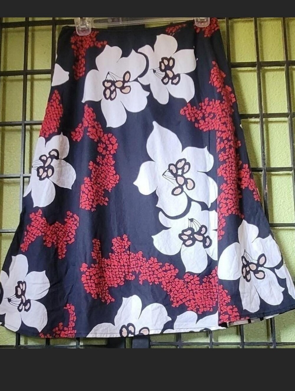 Speechless Vtg 90's Black A-Line Midi Skirt with White & Red Floral Print Sz L